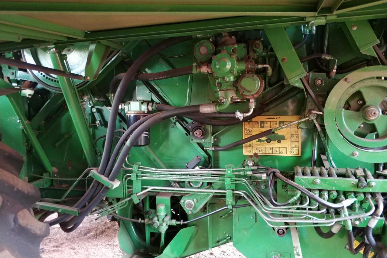 John Deere 1550 -  11