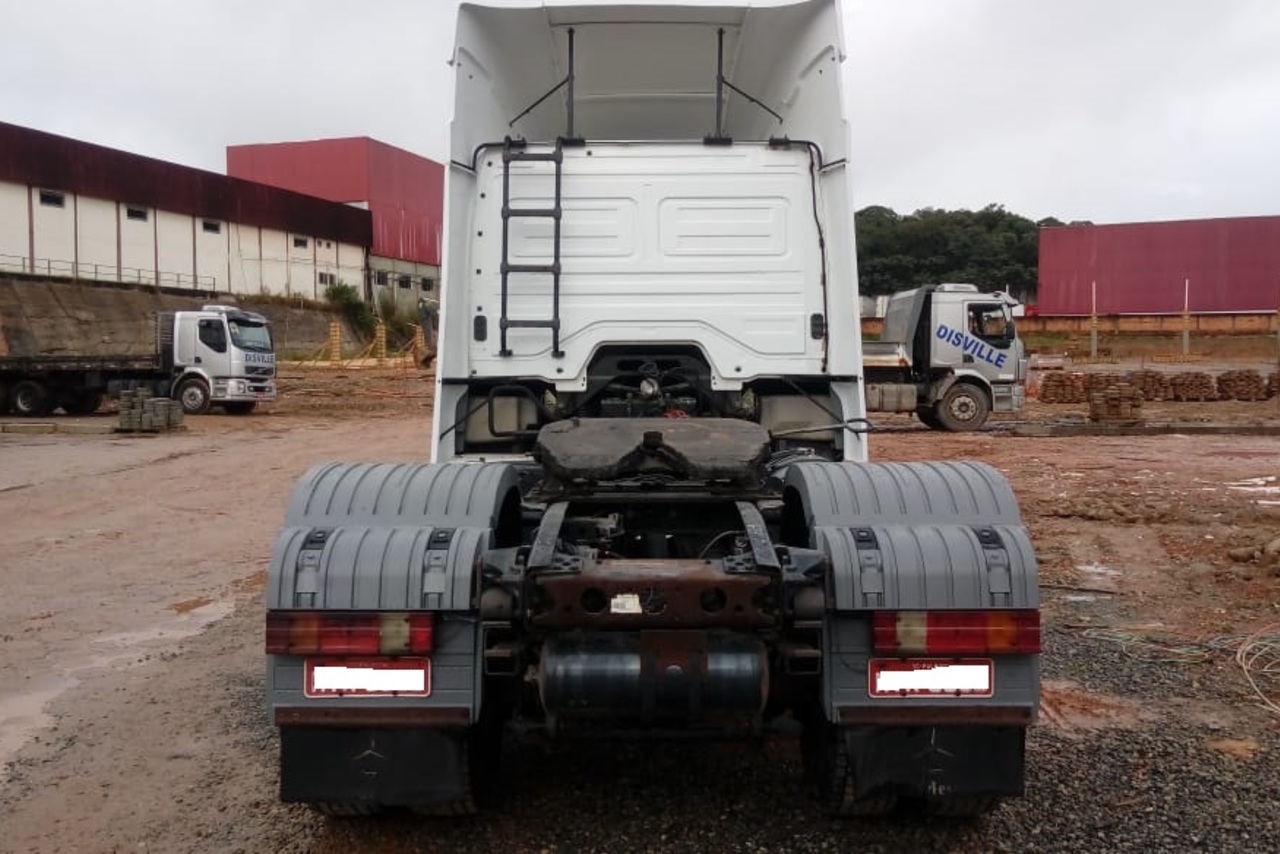 Mercedes Benz Axor 1933 - 09 11