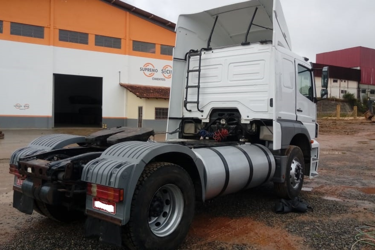 Mercedes Benz Axor 1933 - 09 17