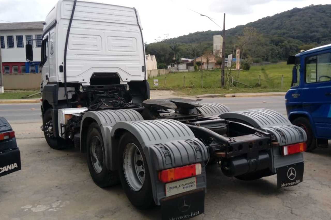 Mercedes Benz Axor 2544 - 10 14
