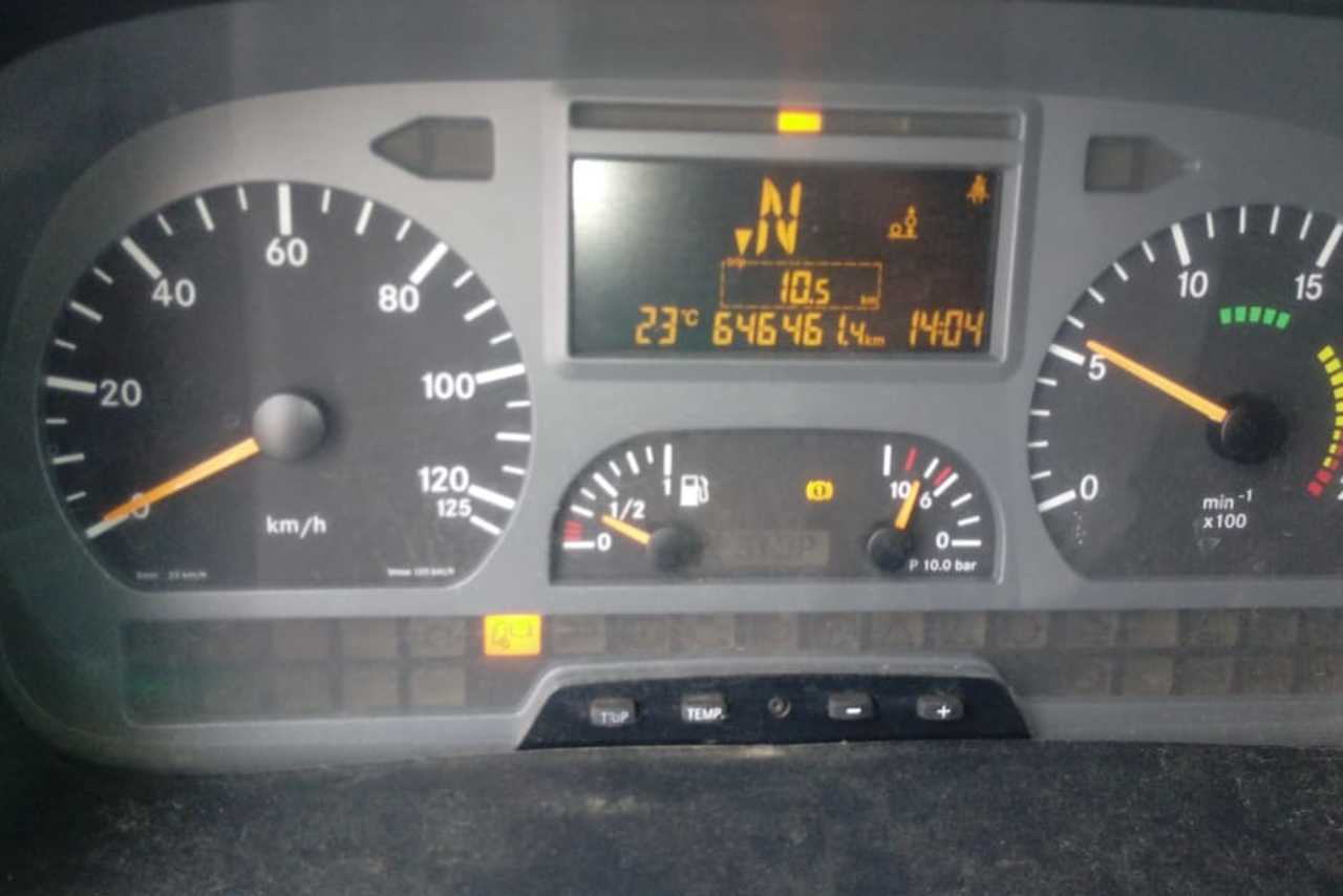 Mercedes Benz Axor 2544 - 10 16