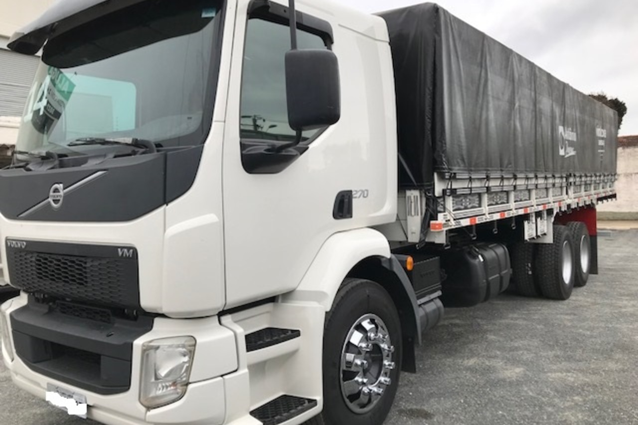 Volvo VM 270 - 14/14 3