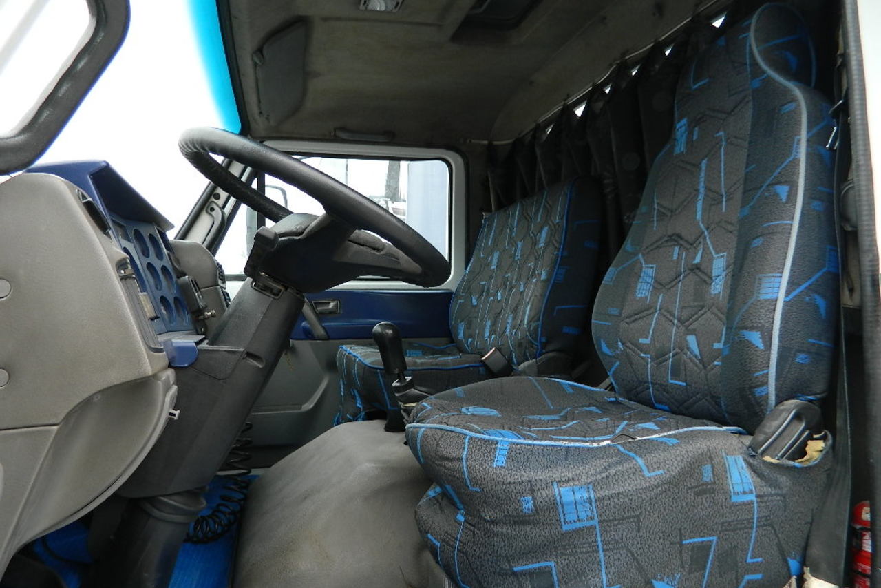 Volkswagen 8 120 - 06/07 8