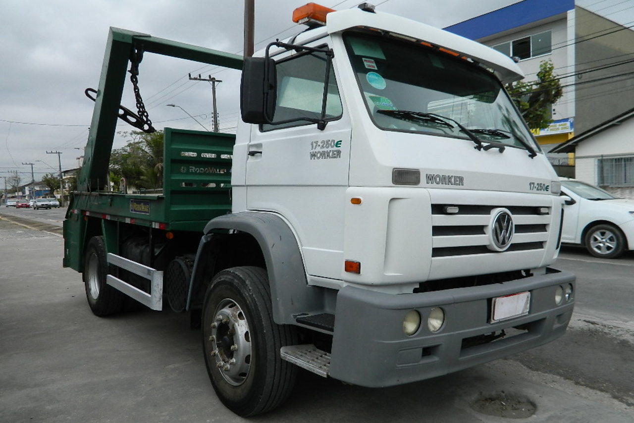 Volkswagen 17 250 - 09/09 2