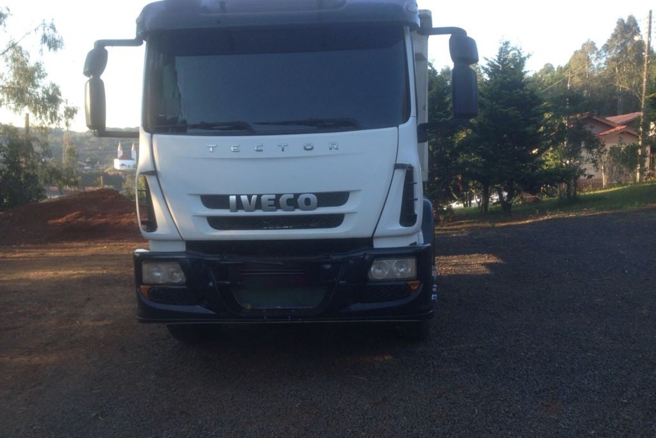 Iveco Tector 240 - 10/10 12
