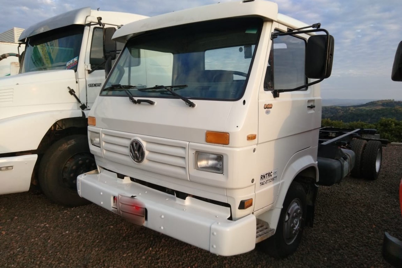 Volkswagen 8 100 - 97/97 8