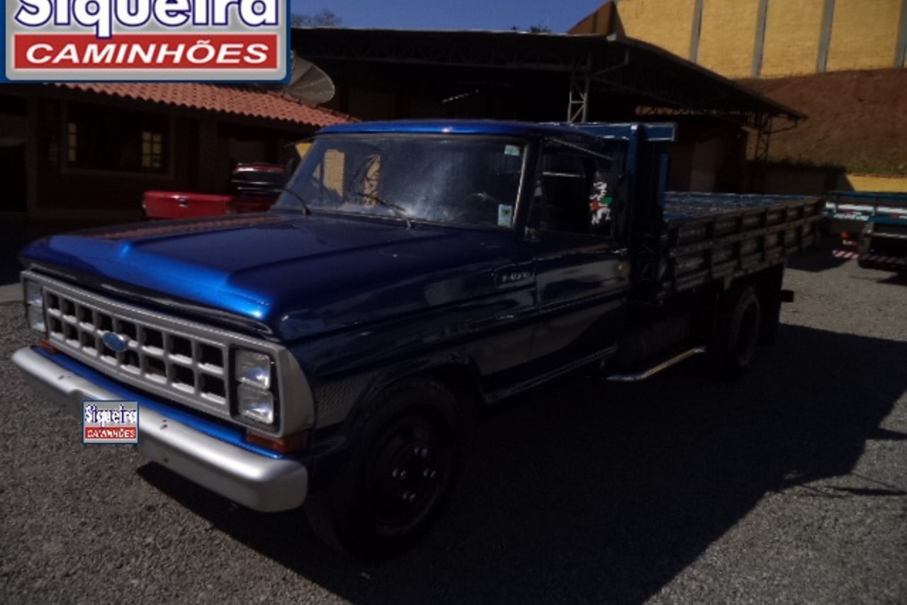 Ford F4000 - 83/83 2