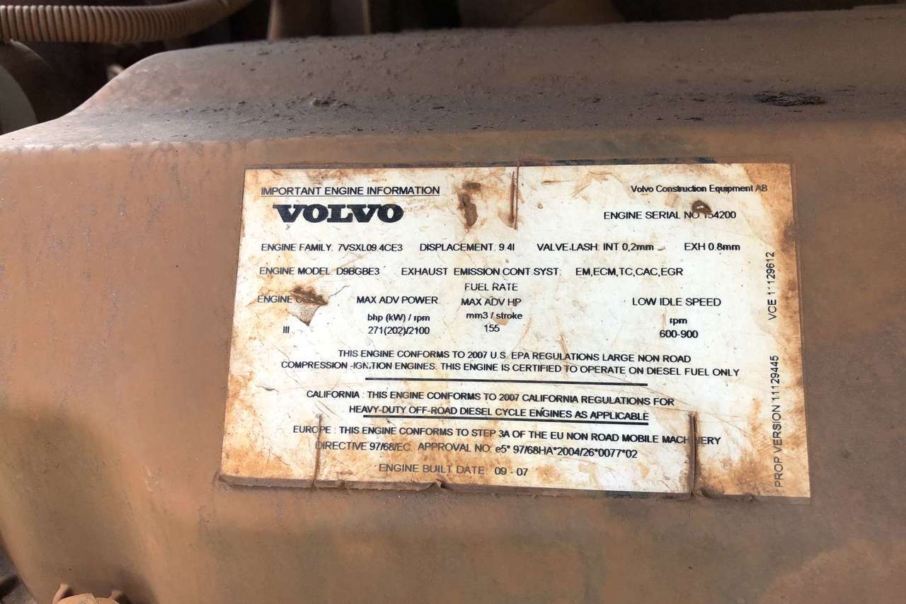 Volvo G990 - 04/04 2