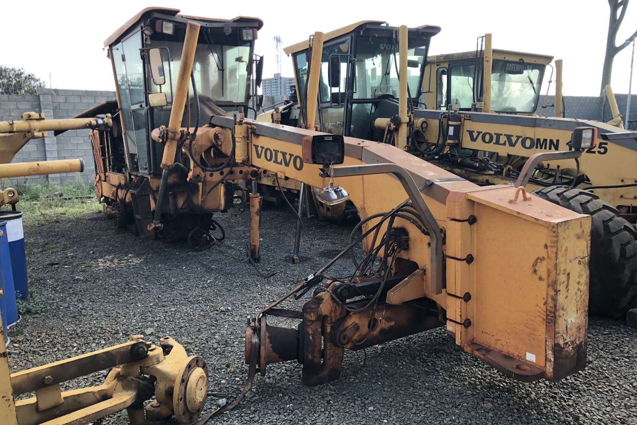 Volvo G990 - 04/04 14