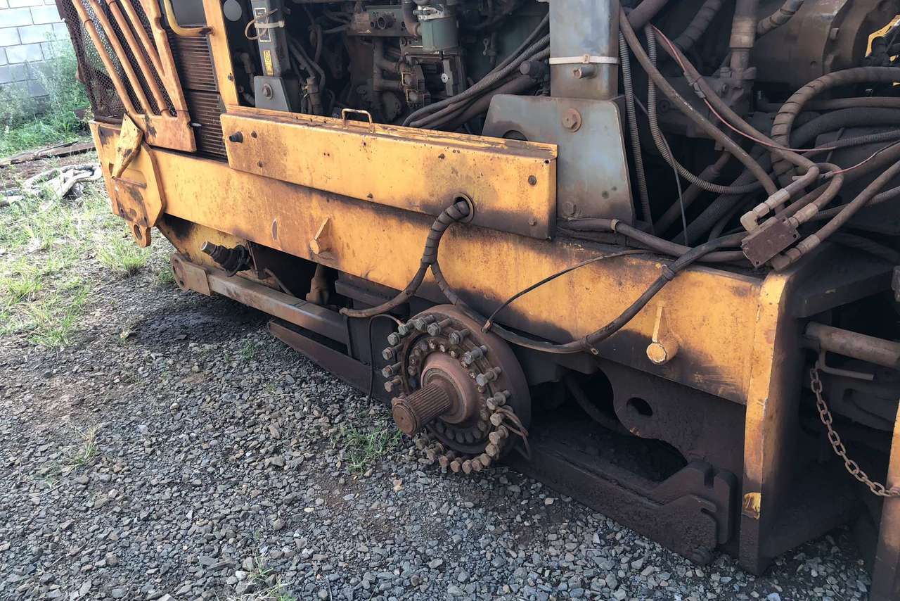 Volvo G990 - 04/04 17