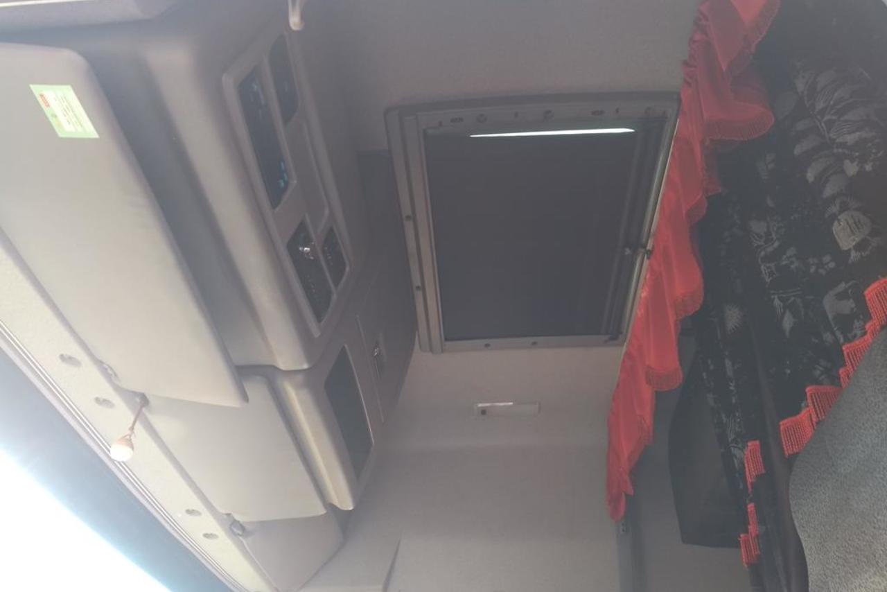 Mercedes Benz Atego 2428 - 11/12 6