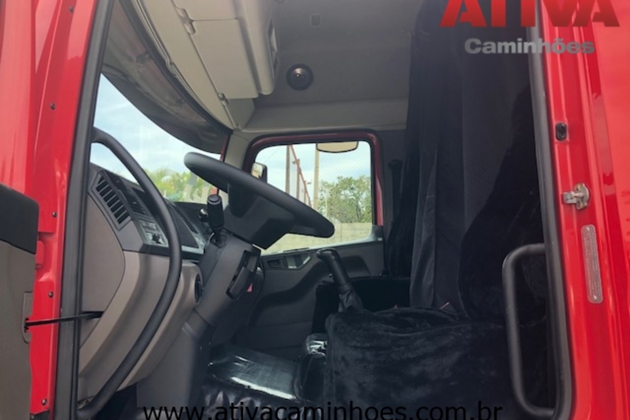 Volkswagen 24-280 E Constellation 6x2 - 13/13 8