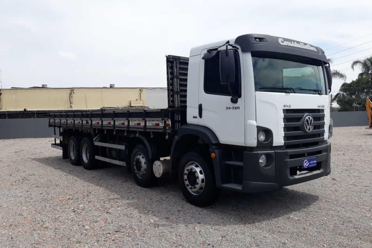 Volkswagen 24-280 E Constellation 6x2 - 12/13 3