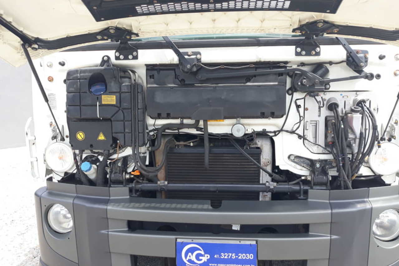 Volkswagen 24-280 E Constellation 6x2 - 12/13 20