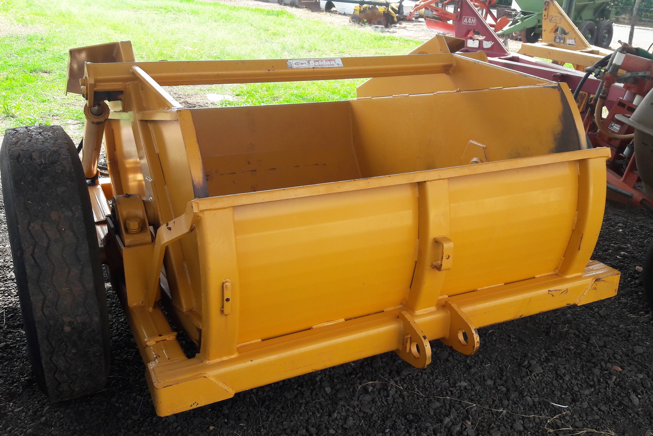 Baldan Scraper Controle Remoto c/ Rodas Laterais - 16/16 4