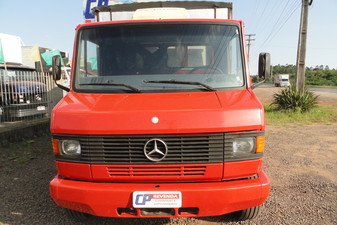 Mercedes Benz MB 710 - 01/01 2