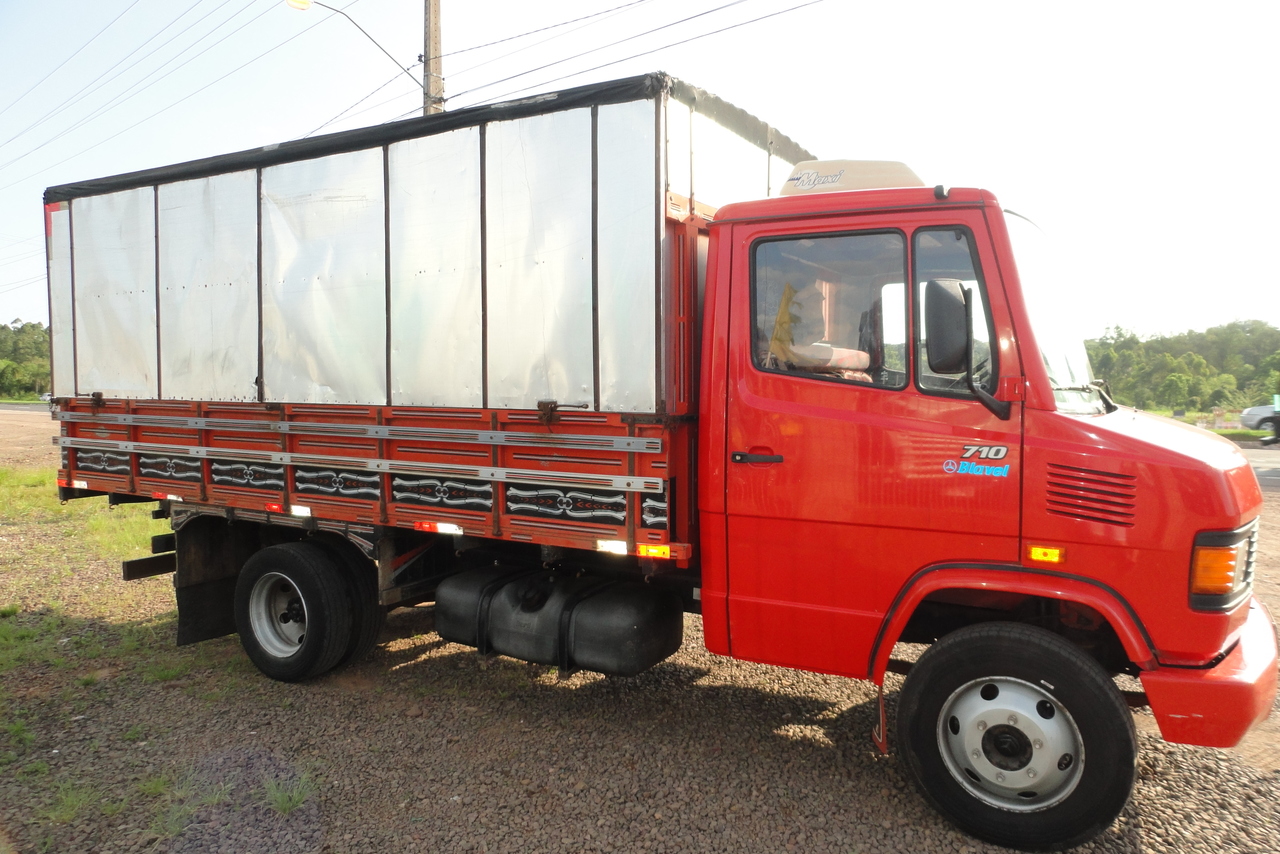 Mercedes Benz MB 710 - 01/01 3