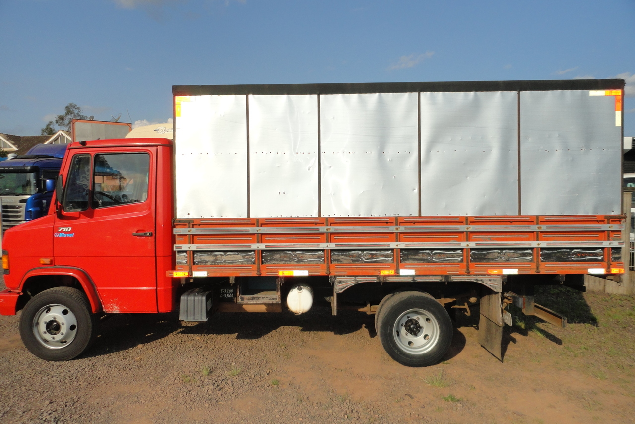 Mercedes Benz MB 710 - 01/01 5