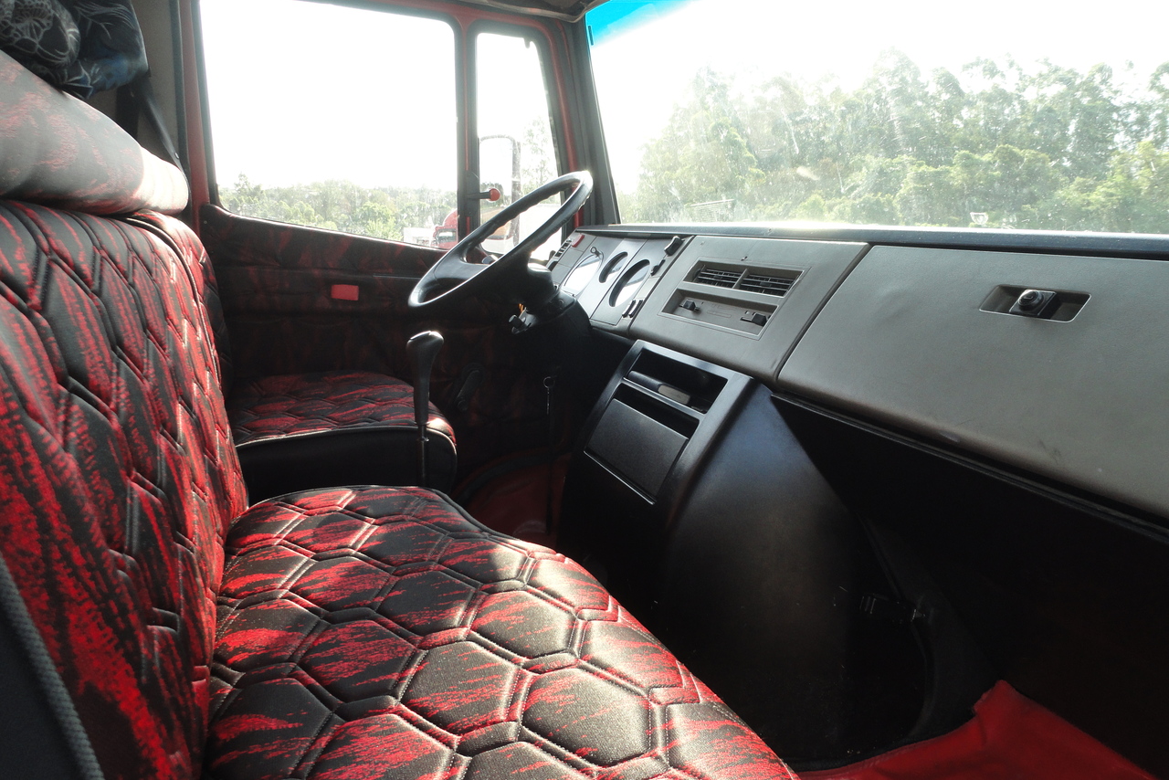 Mercedes Benz MB 710 - 01/01 6