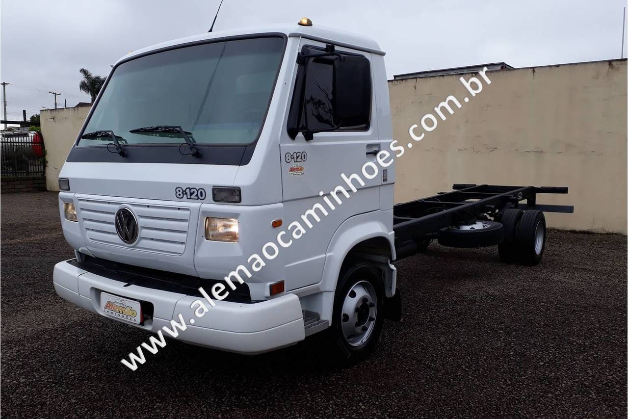 Volkswagen 8 120 - 00/01 4