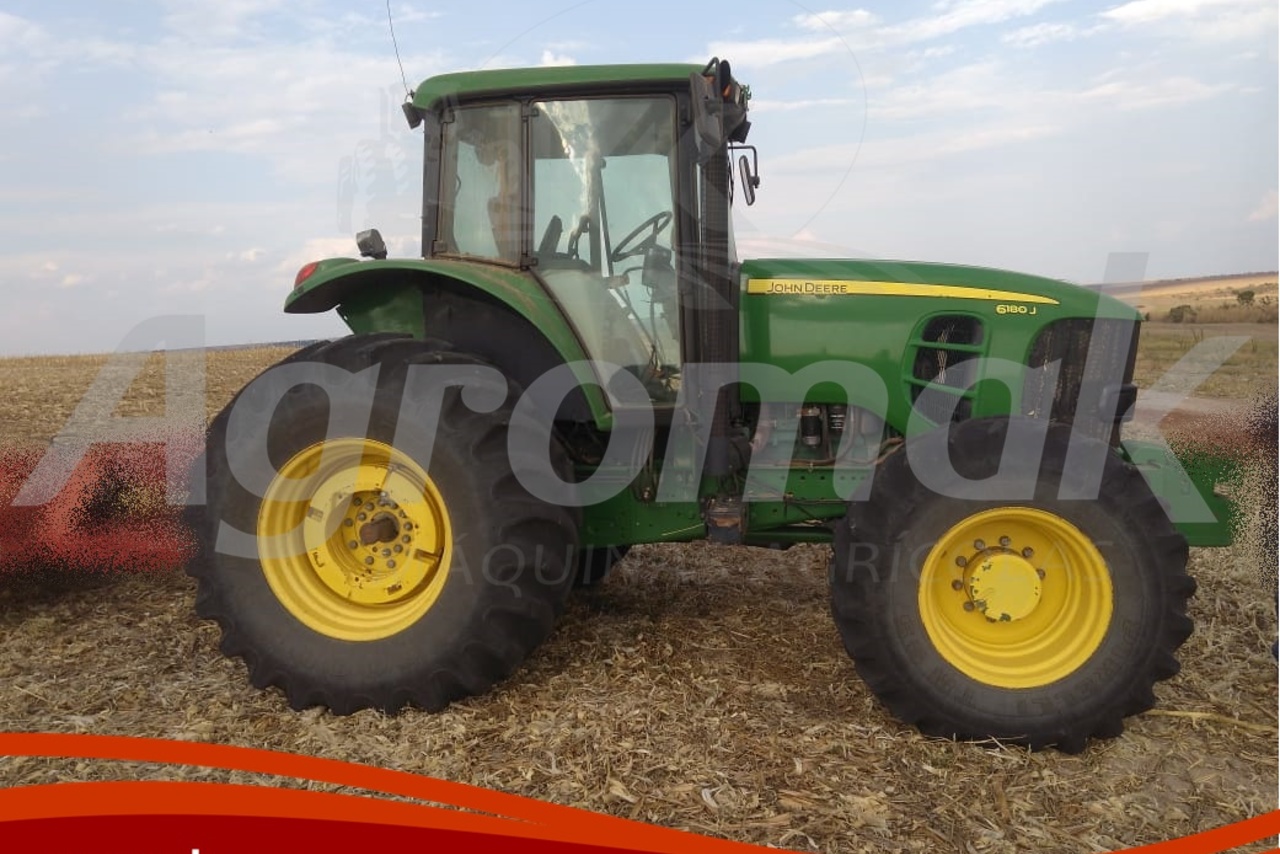 John Deere 2113 - 10/10 9