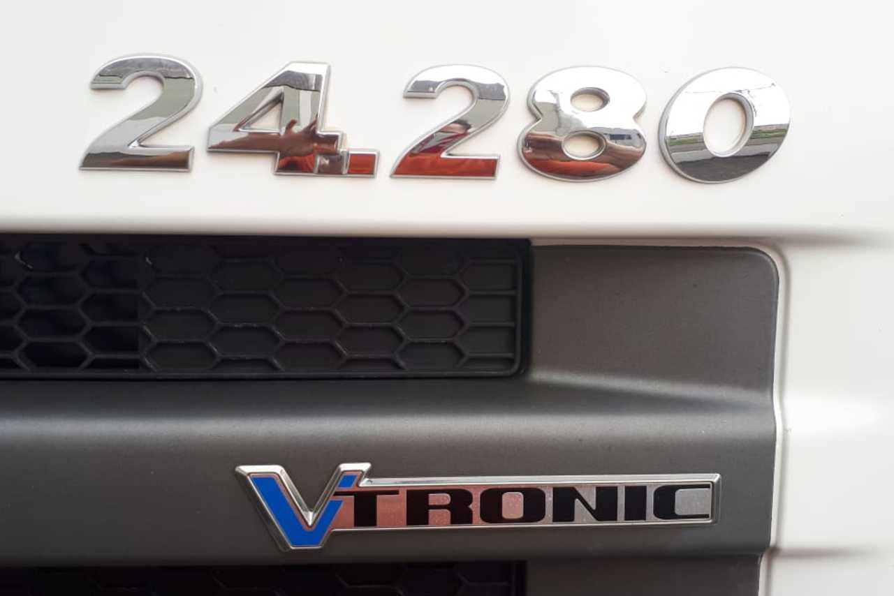 Volkswagen 24-280 E Constellation 6x2 - 14/15 17