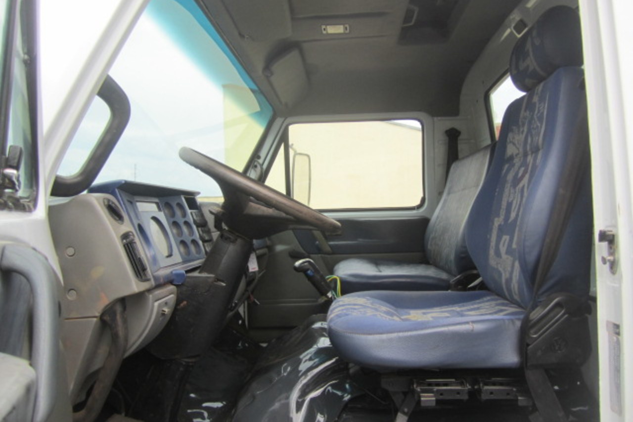 Volkswagen 26 220 - 10/10 8