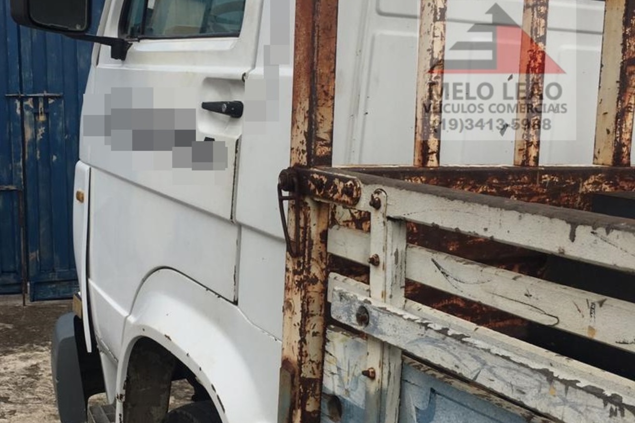 Volkswagen 8 120 - 01/01 3
