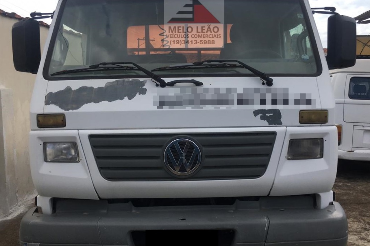 Volkswagen 8 120 - 01/01 4