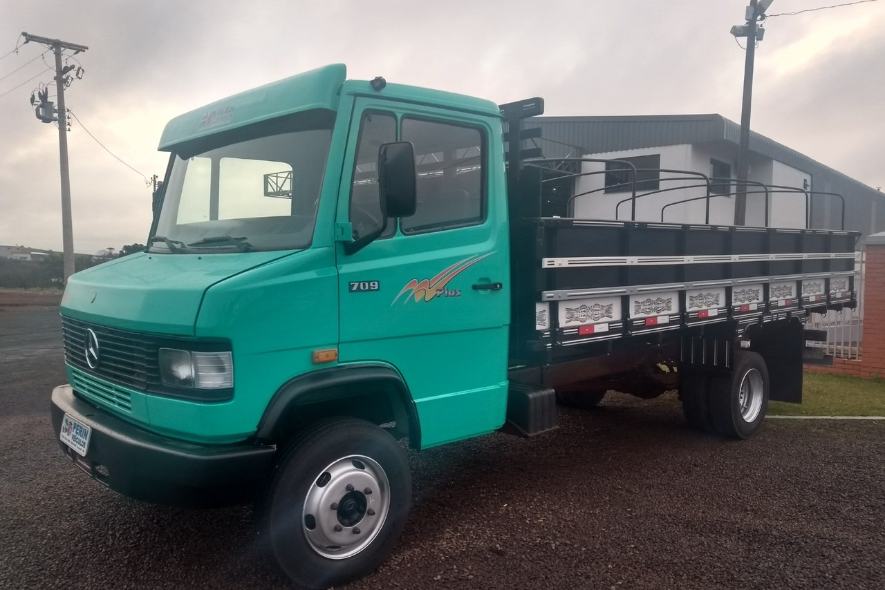 Mercedes Benz MB 709 - 96/96 2
