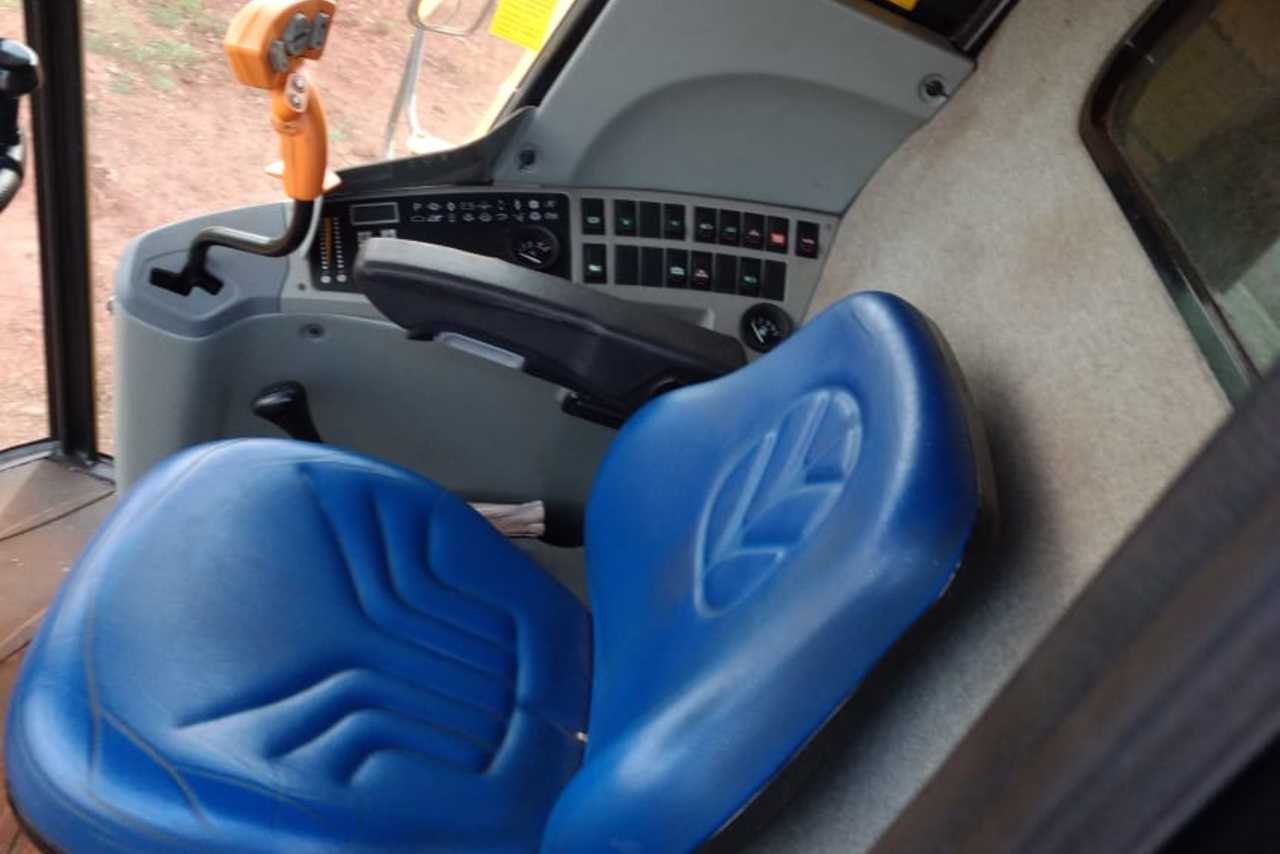 New Holland TC5070 - 10/10 4