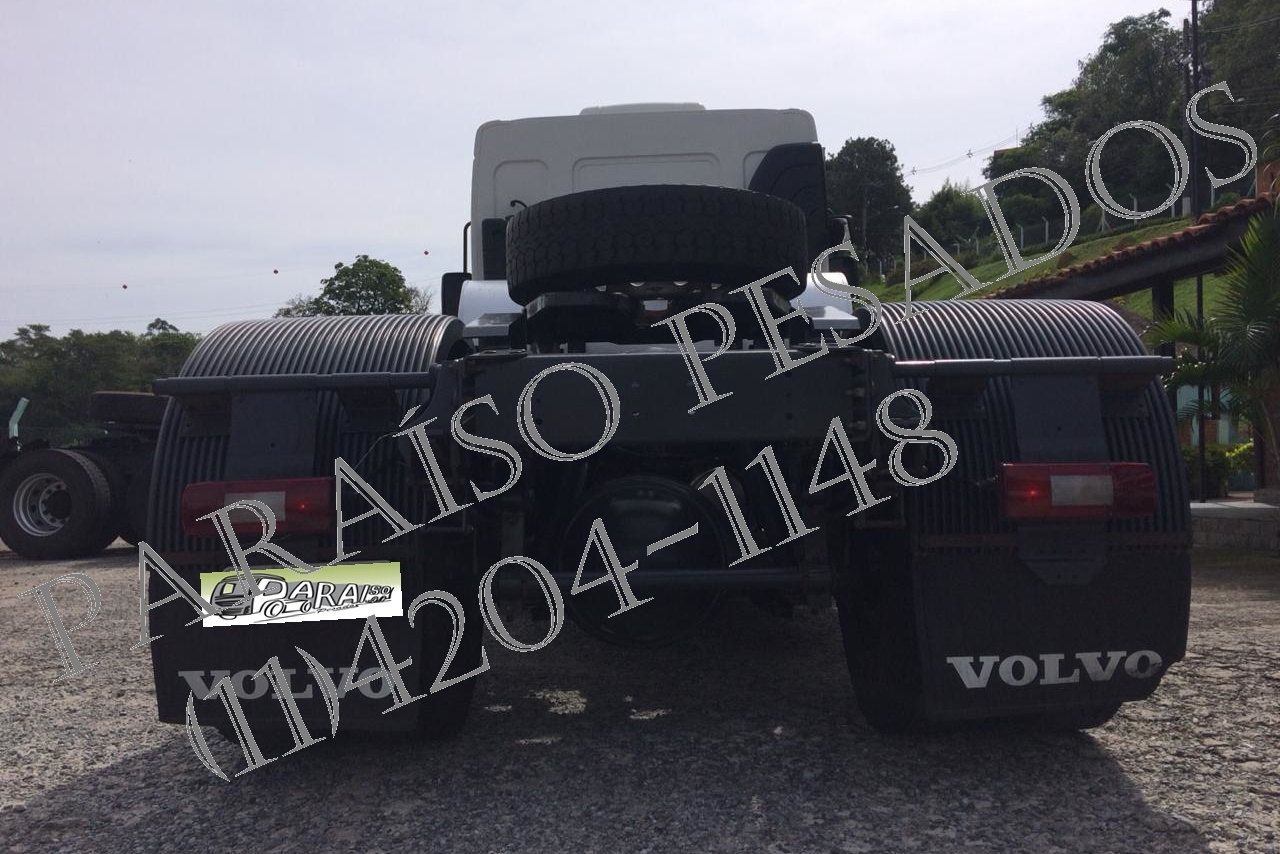 Volvo VM330 - 12/12 3