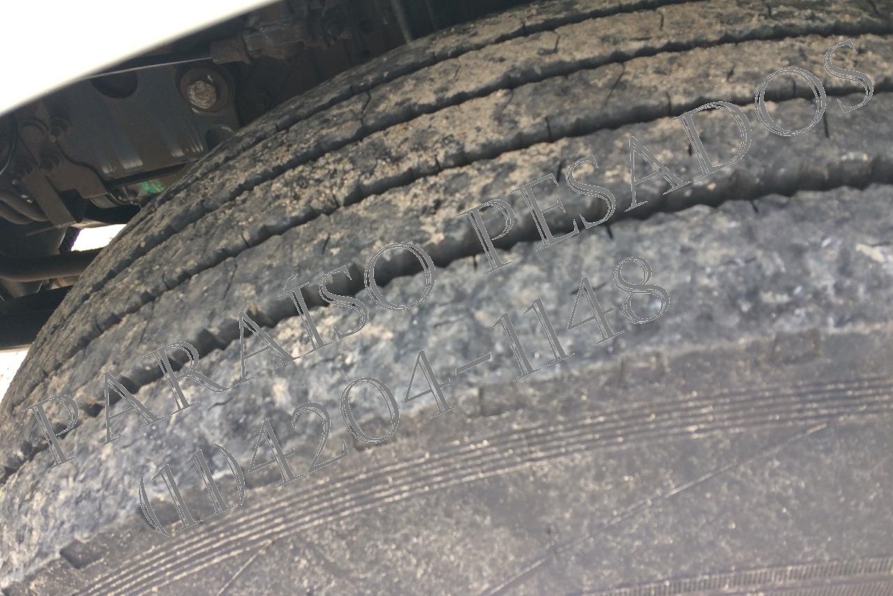 Volvo VM330 - 12/12 4