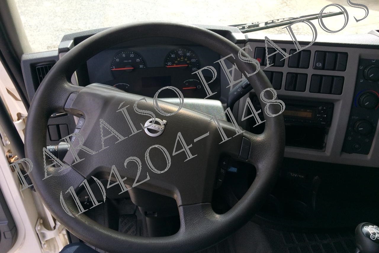 Volvo VM330 - 12/12 9