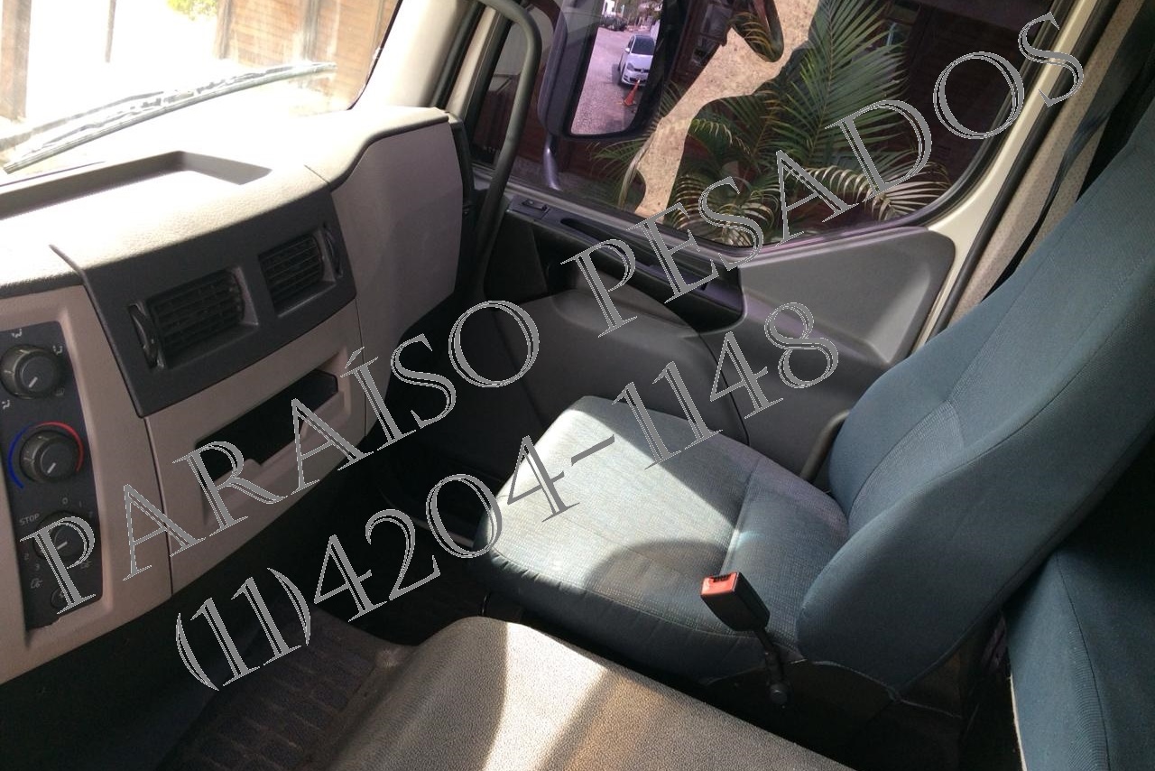 Volvo VM330 - 12/12 10