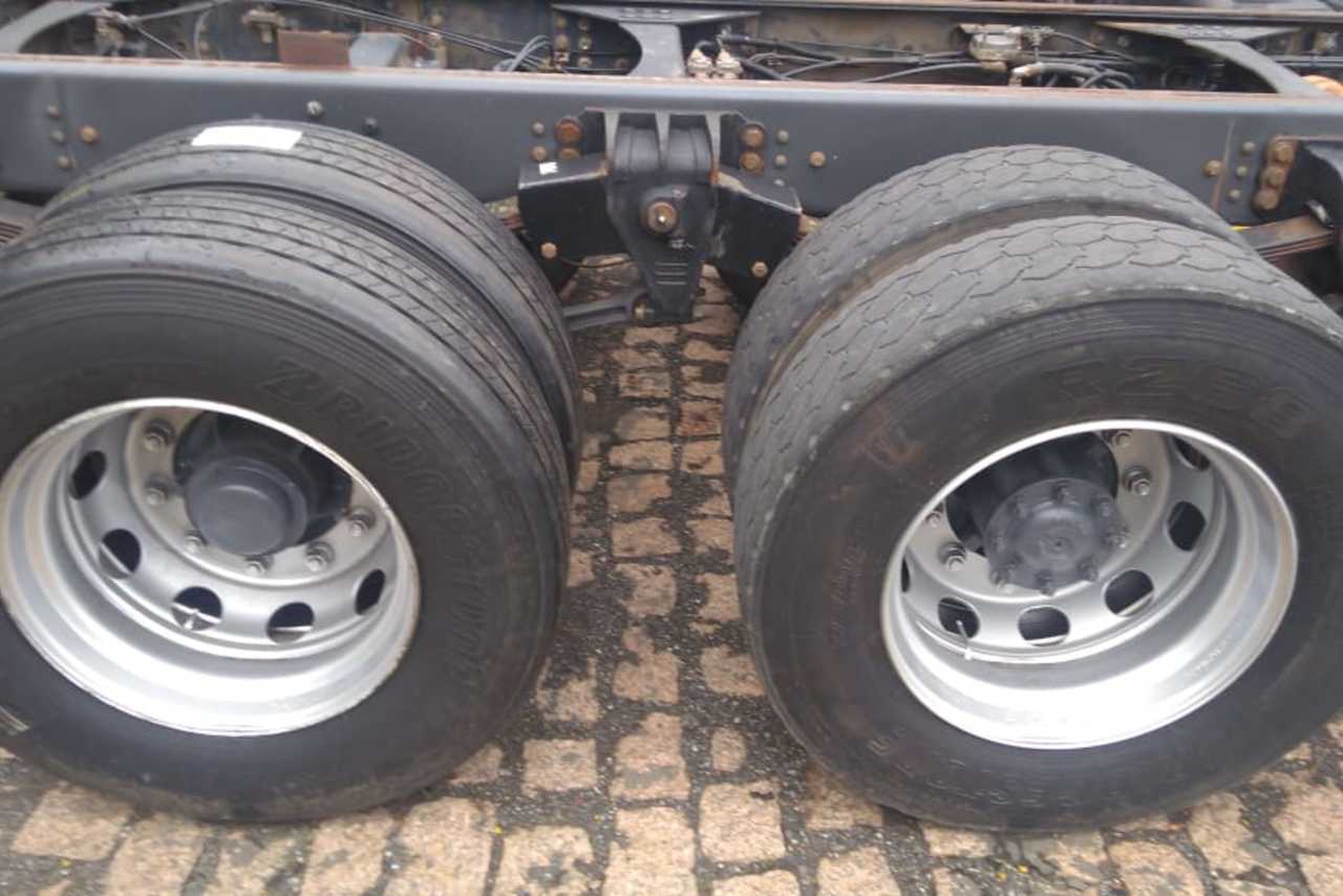 Volvo VM 270 - 12/12 2