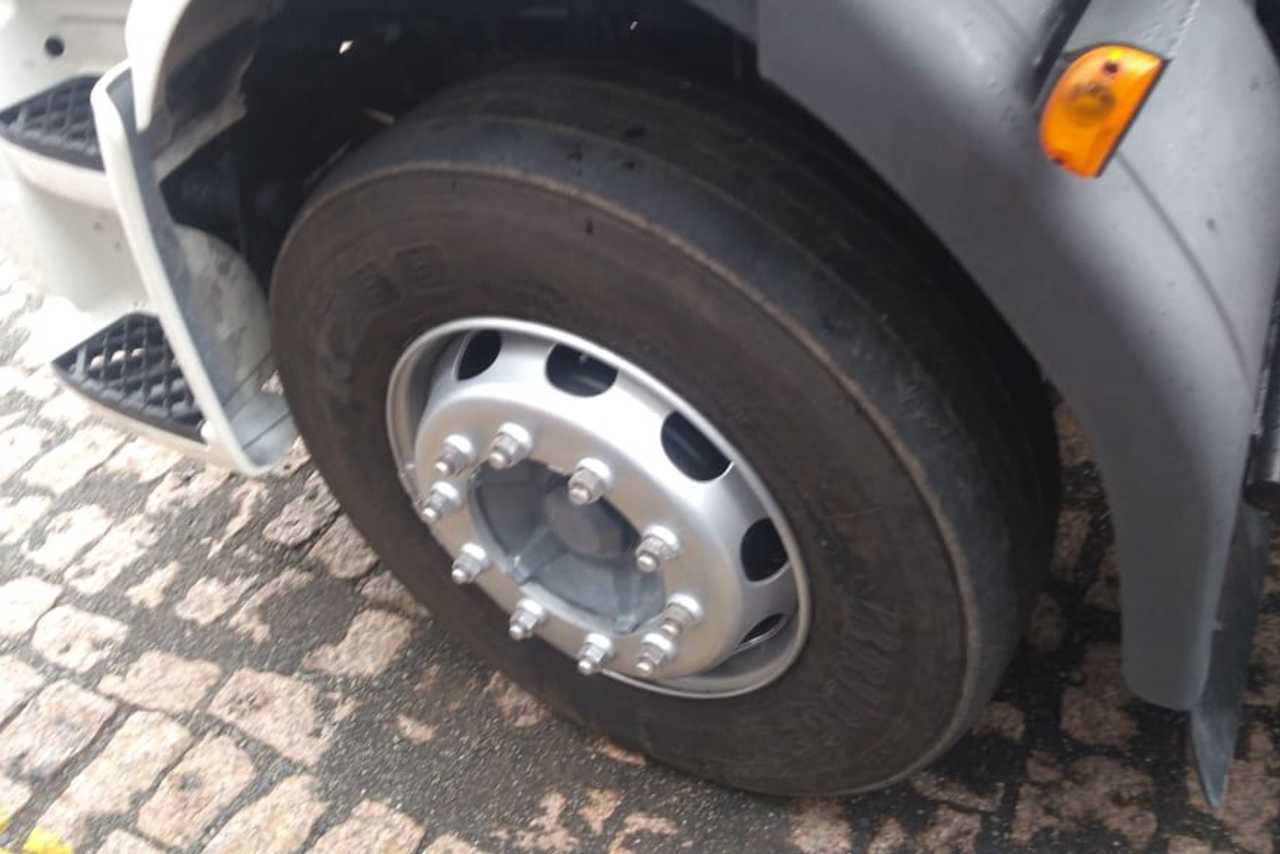 Volvo VM 270 - 12/12 7