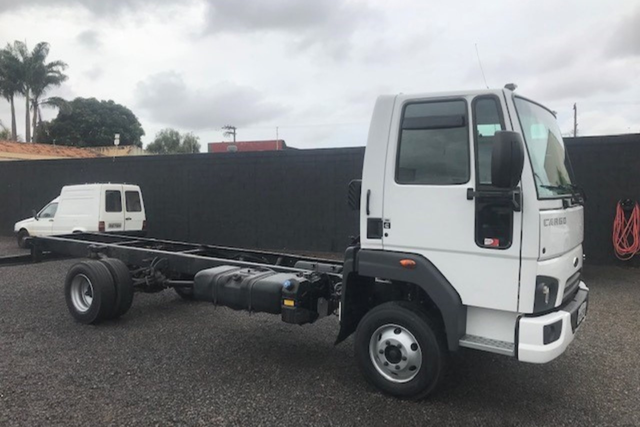Ford Cargo1119 - 14/14 3