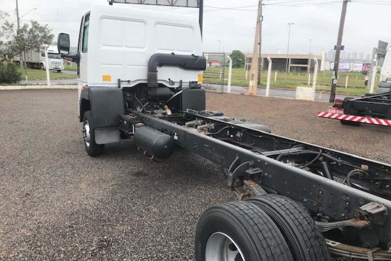 Ford Cargo1119 - 14/14 7