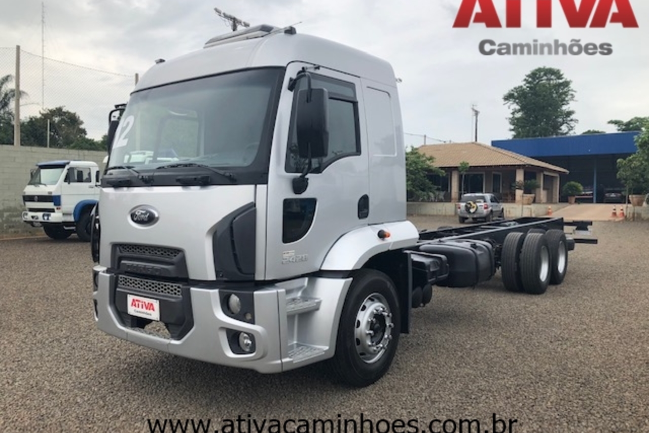 Ford Cargo2428 - 11/12 3