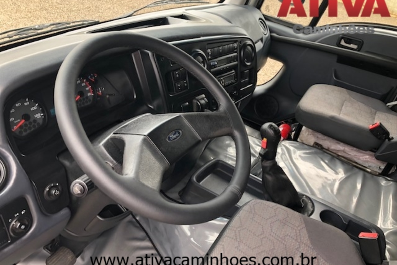 Ford Cargo2428 - 11/12 8