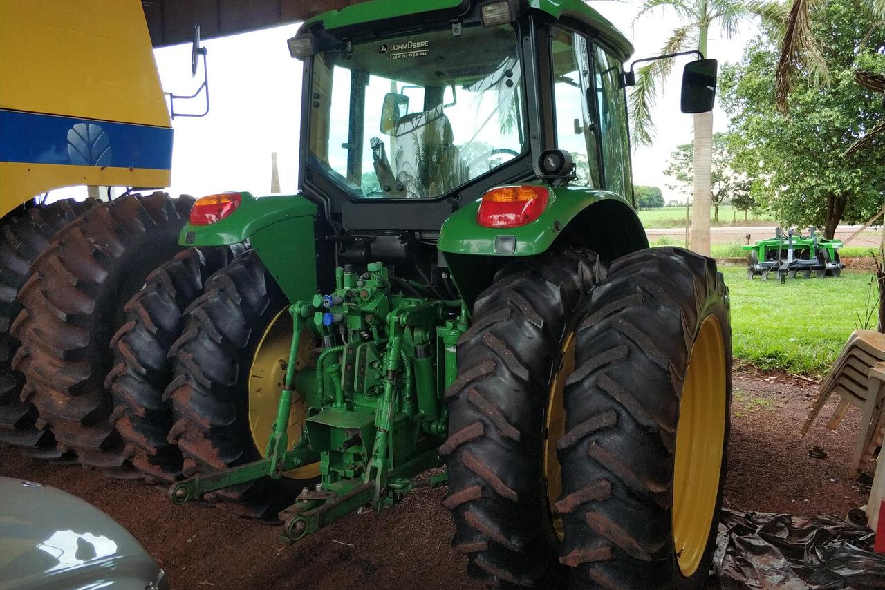 John Deere 6110J - 14 4