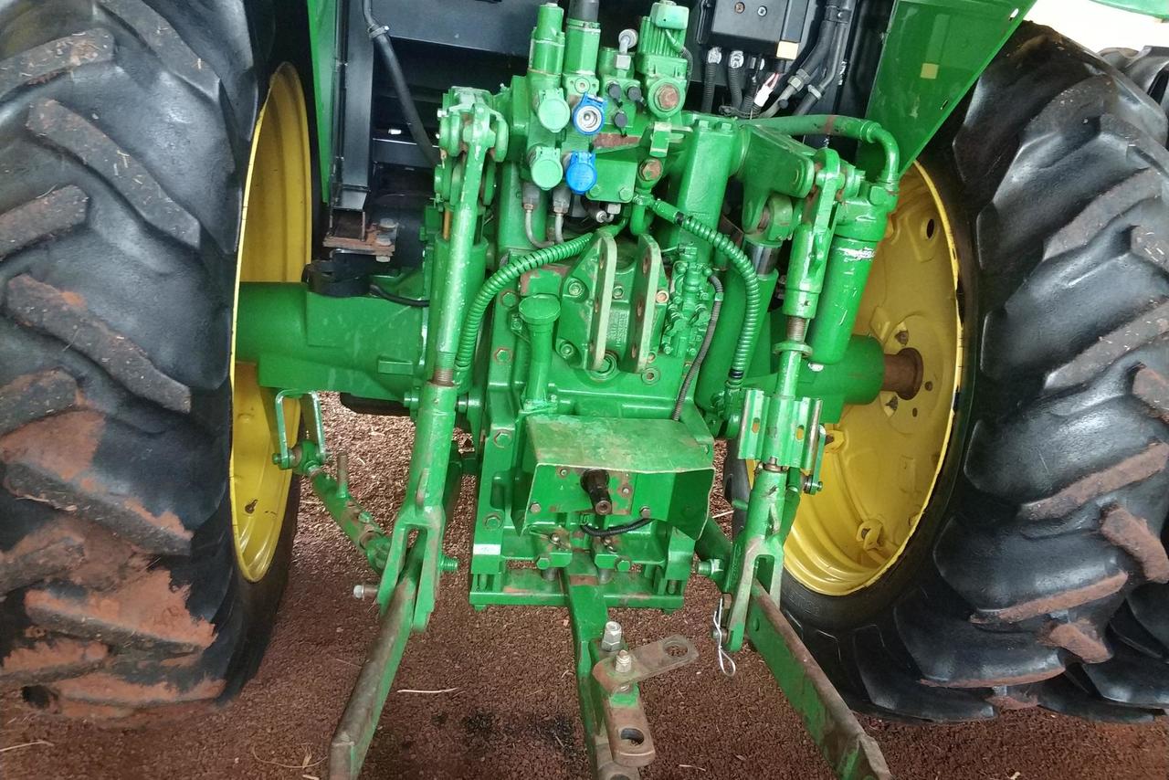 John Deere 6110J - 14 6