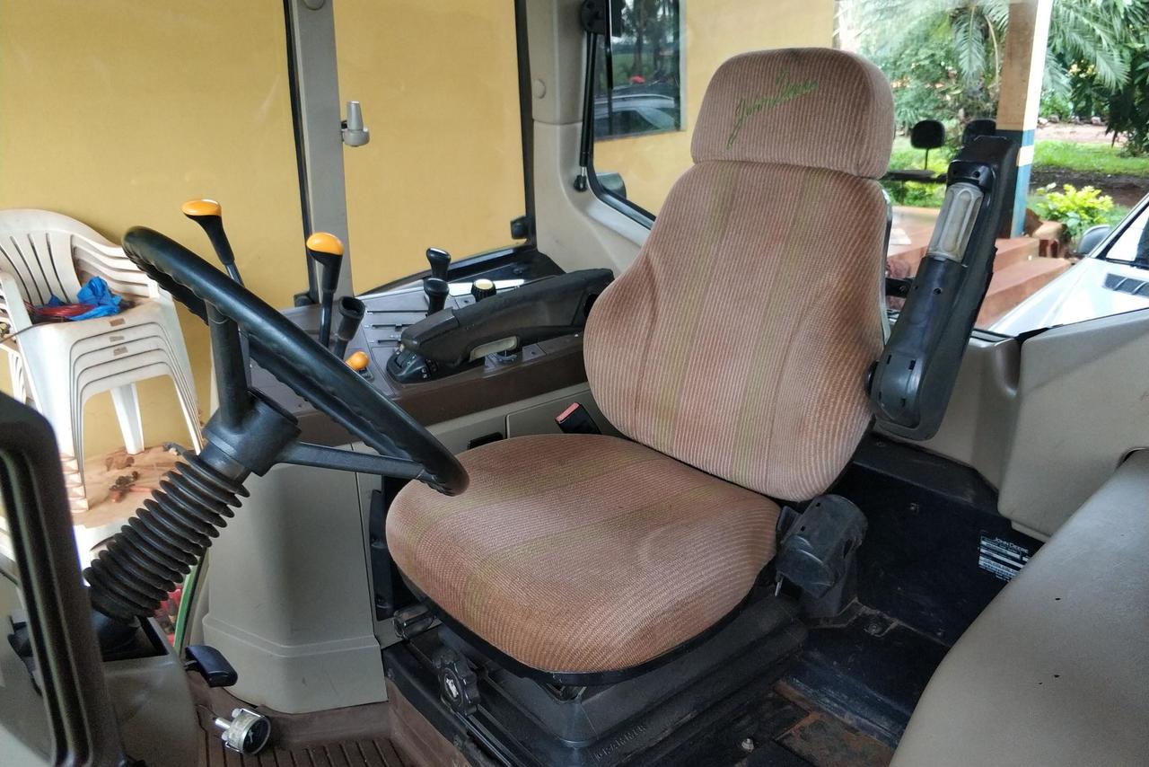 John Deere 6110J - 14 9