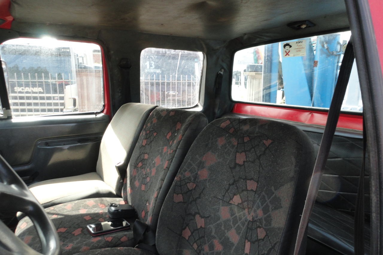 Ford F12000 - 96/96 6