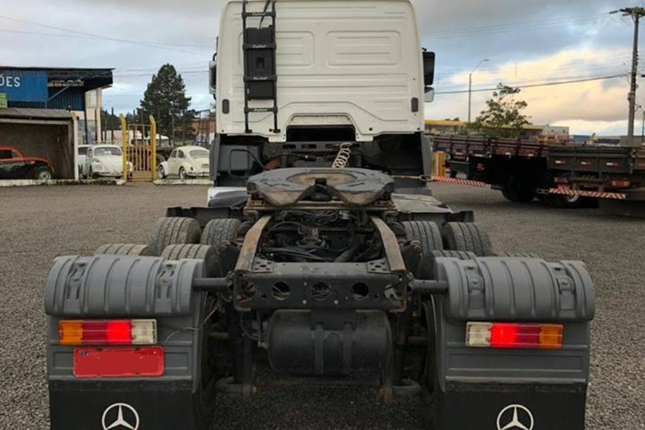 Mercedes Benz Axor 3340 - 07/08 5