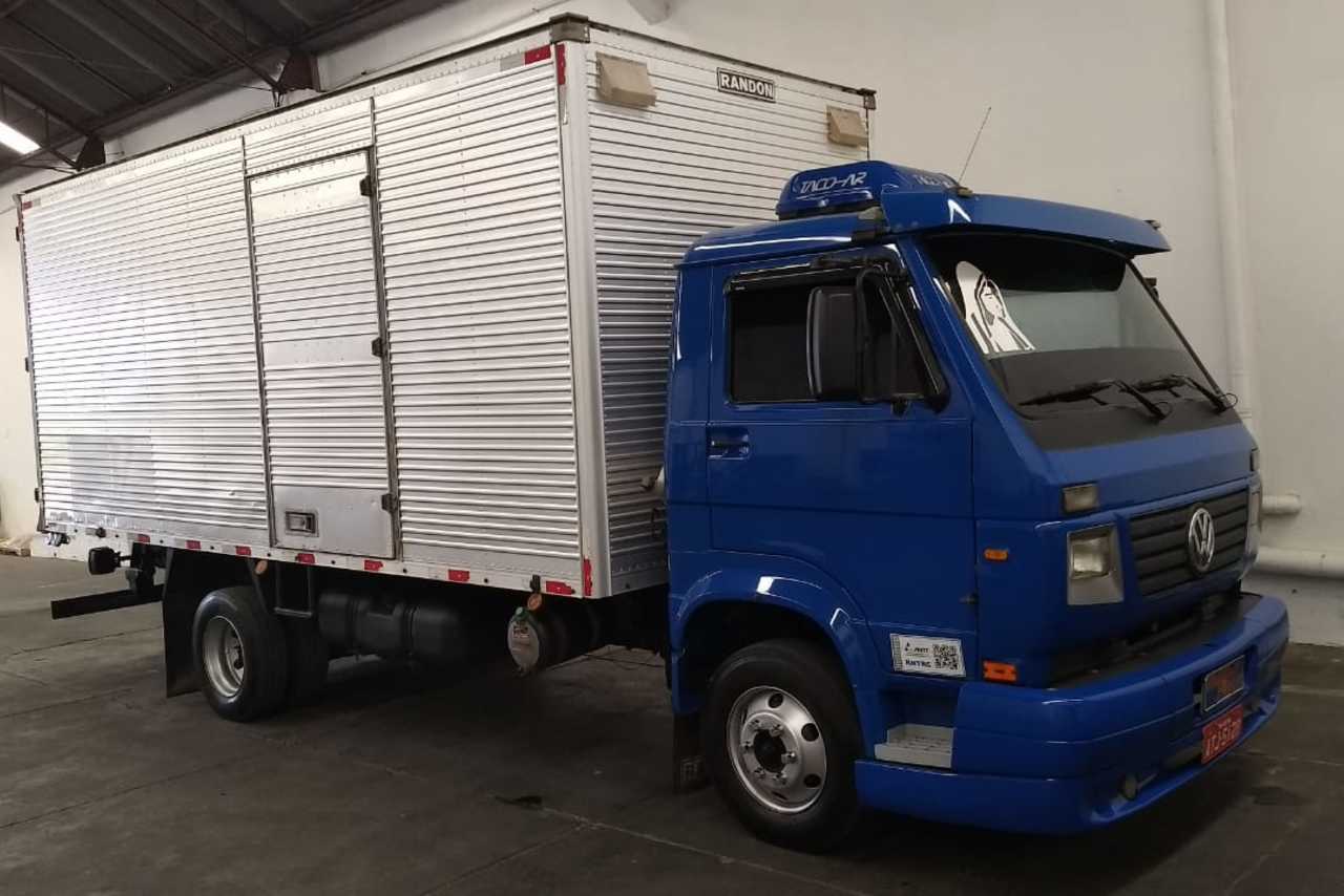 Volkswagen 8 120 - 11/11 4