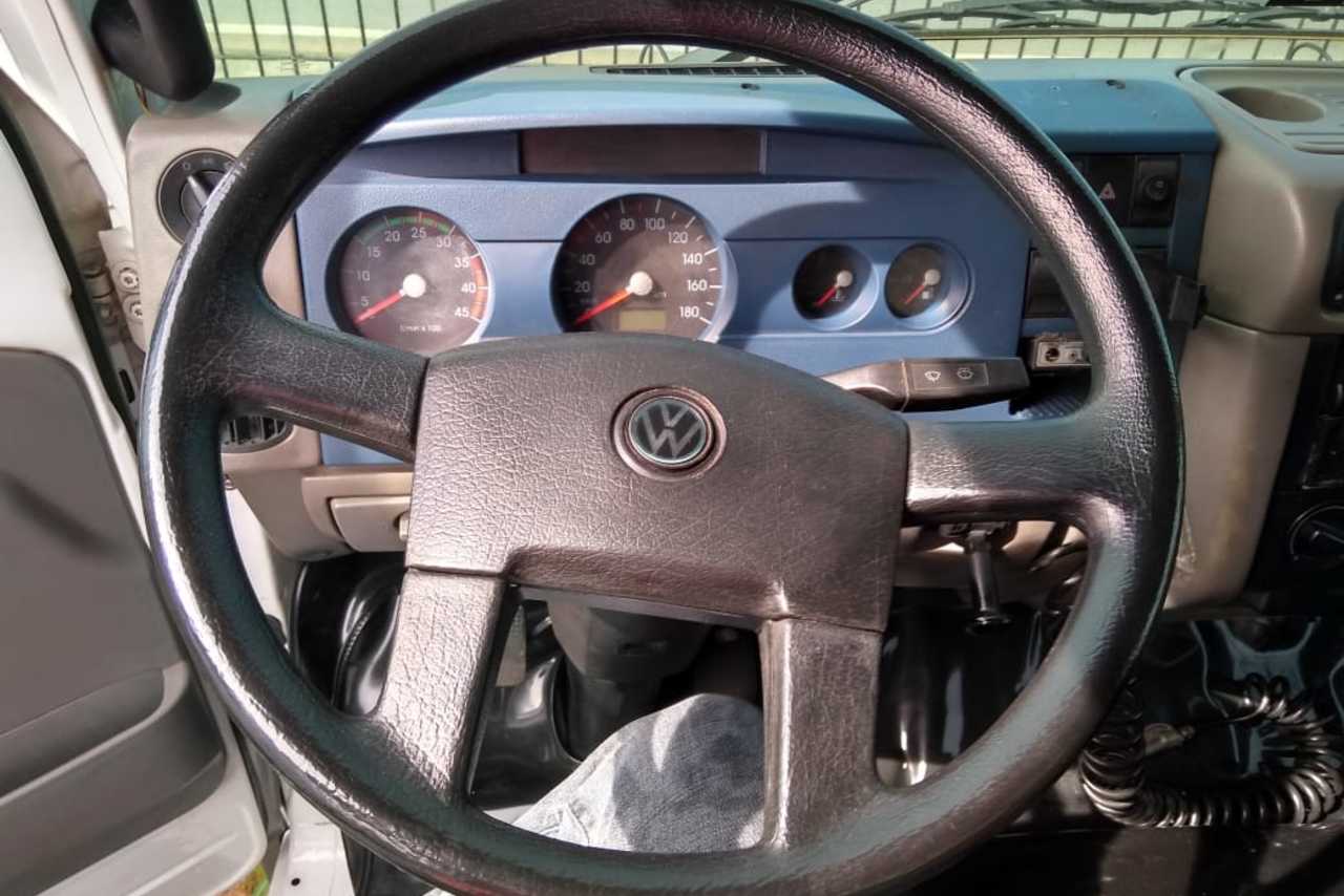 Volkswagen 8 150 - 08/08 3