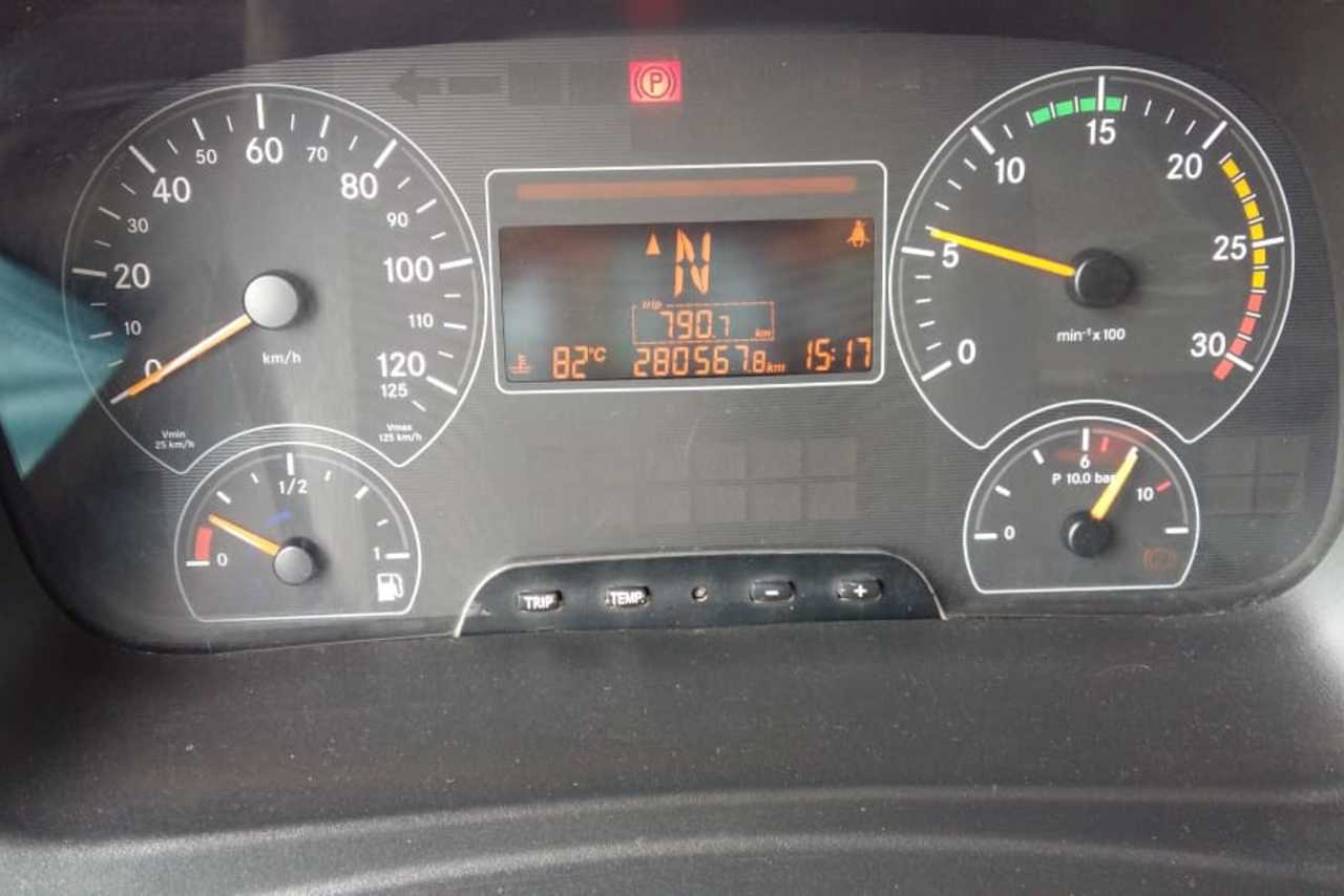 Mercedes Benz Atego 2426 - 13/13 10