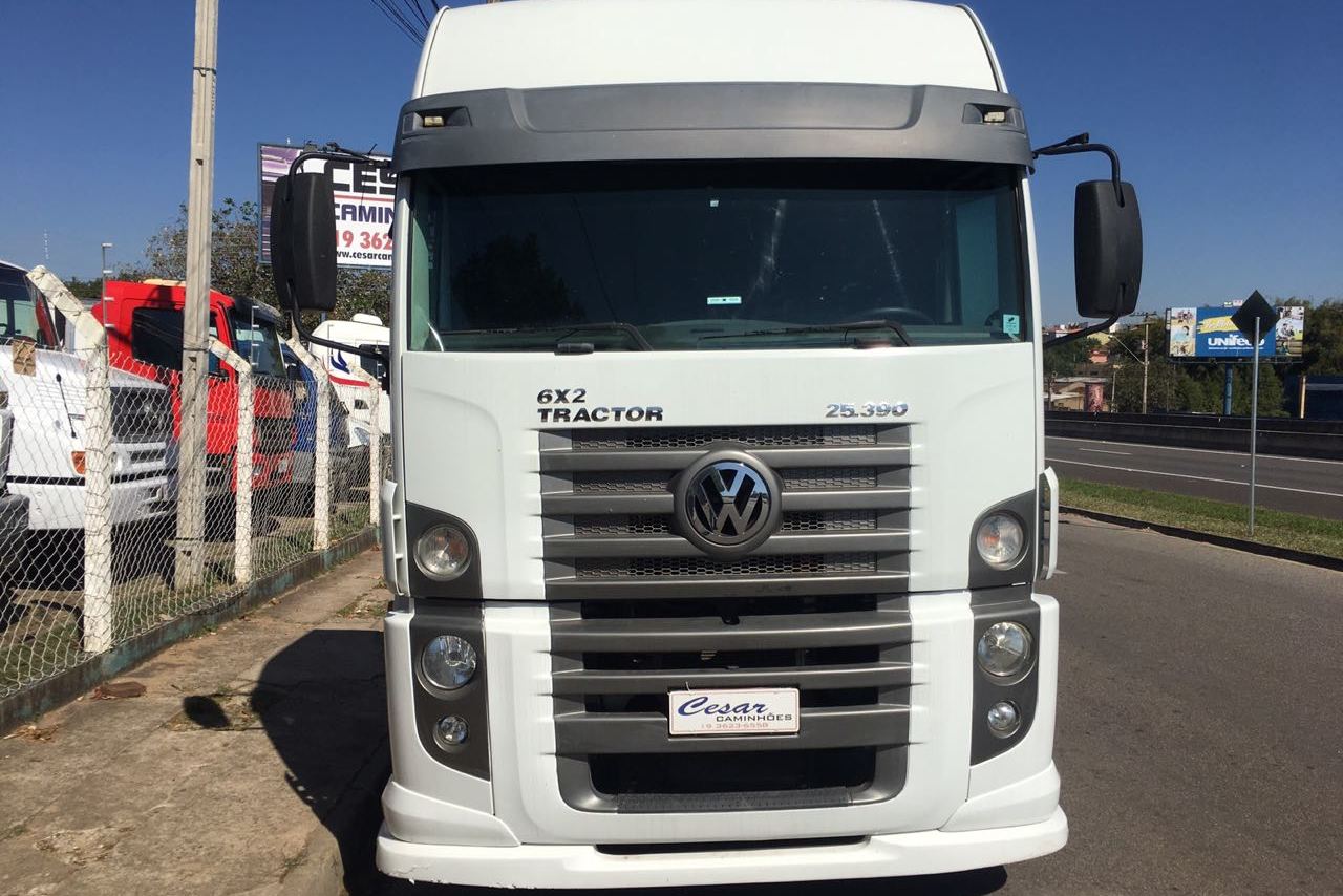 Volkswagen 25 390 - 12/12 4